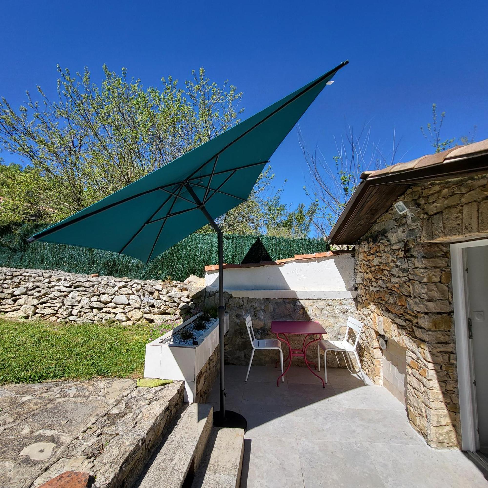 Les Pierres De Cezaire Otel Saint-Cézaire-sur-Siagne Dış mekan fotoğraf